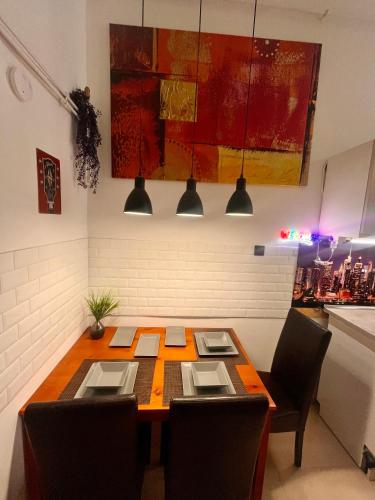 Ernesto 17 with FREE PARKING possibility