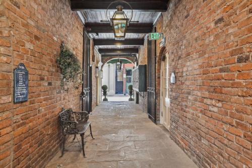 Place D'Armes Hotel Image