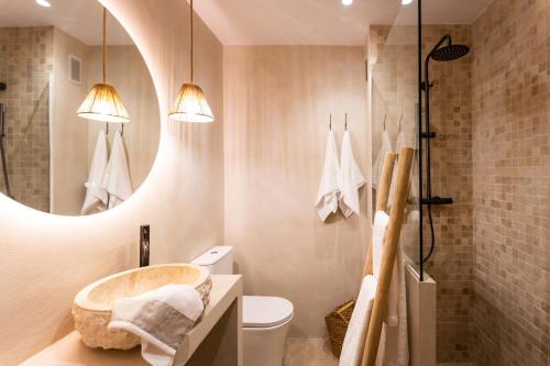 Ένα μπάνιο στο VERA SUN LUXURY new!!! 89 en Vera Coast