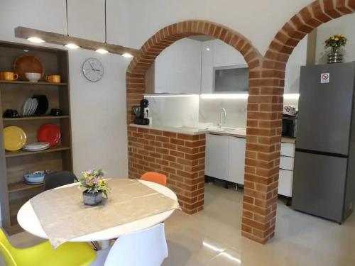 Apartments with parking space Split - 23350