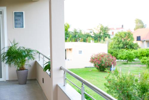 Gallery image of Mar nero Apartments in Bregvija
