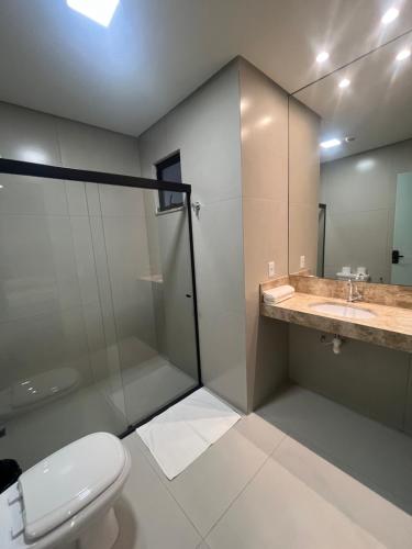 Phòng tắm tại Hotel Premier Janauba