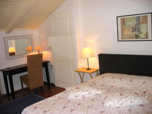 Postel nebo postele na pokoji v ubytování Agios Nikitas Villas