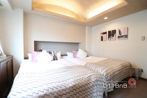 NK BLD4F Sapporo 3LDK 3BR 1 floor 1 room