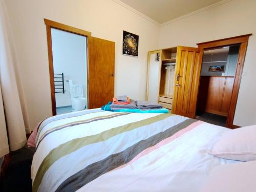 Gallery image of Milford Central Budget friendly rooms in Auckland