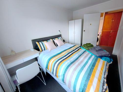 Gallery image of Milford Central Budget friendly rooms in Auckland