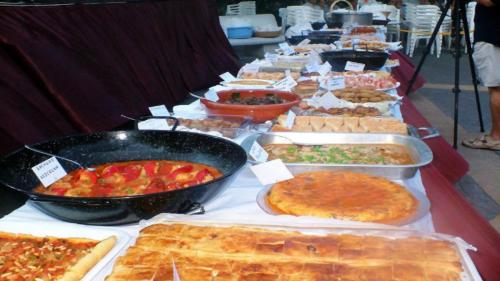Φαγητό σε αυτή η παραθεριστική κατοικία ή κάπου εκεί κοντά