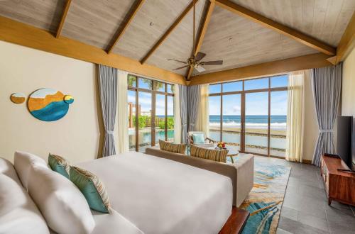 Fusion Resort and Villas Da Nang - Wellness Inclusive — Pool view