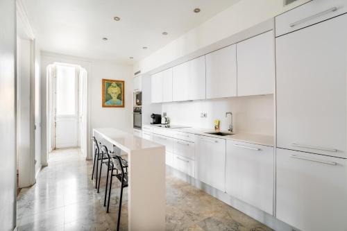 The Collection Barcelona - Pl Catalunya Amazing 5Bd apartment for 14 guests