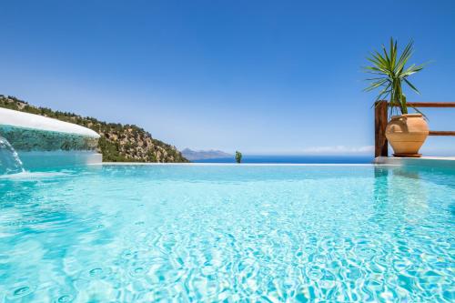 Aegean View Villaの敷地内または近くにあるプール