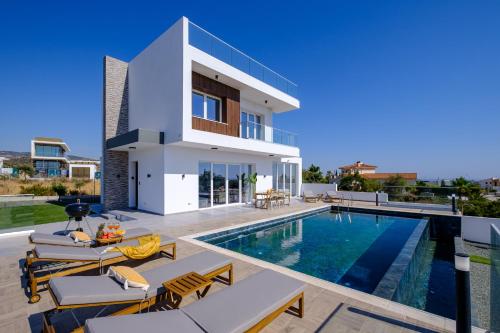 Aelys Luxury Villa by Nomads