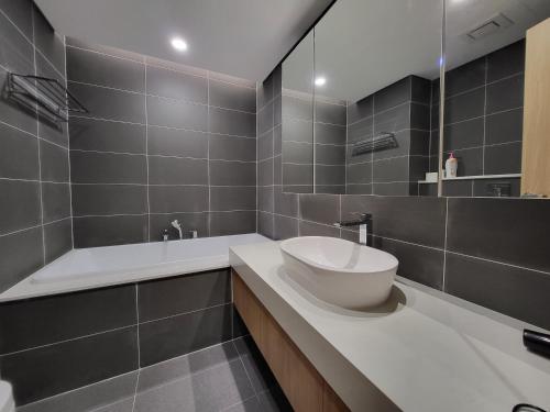 Gallery image of Căn hộ dịch vụ The Zei Lê Đức Thọ in Hanoi