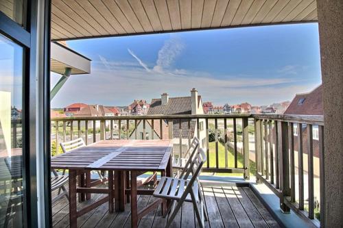 Annonce professionnelle. Appartement 2 chambres avec terrasse Sud, à 50m de la plage, pour 4 à 5 personnes