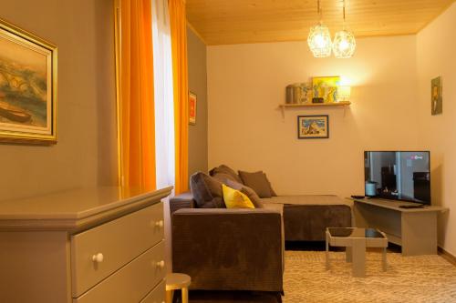 Φωτογραφία από το άλμπουμ του 4NORTH Mountain house on the Durmitor's ring σε Pluzine