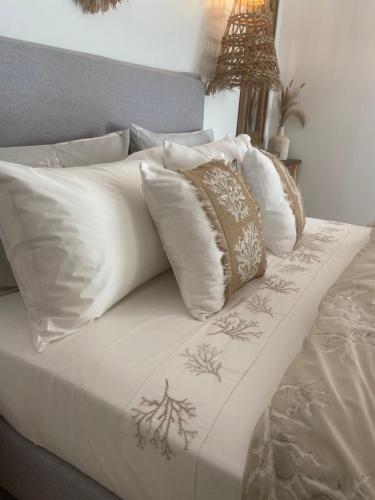 Postel nebo postele na pokoji v ubytování Linari Bohemian Living