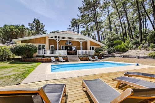 villa piscine 4ch dans la pinede a 4min de l ocean AG1