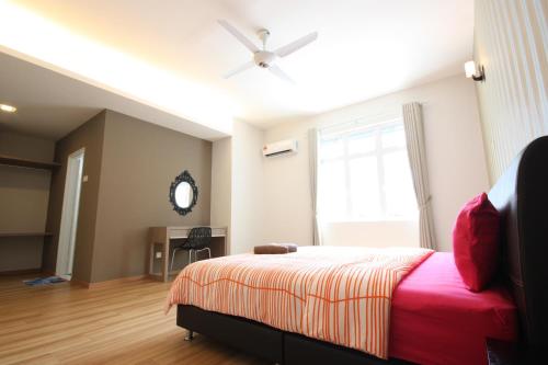 Gallery image of Shamrock Beach Villas 9 Seaview in George Town