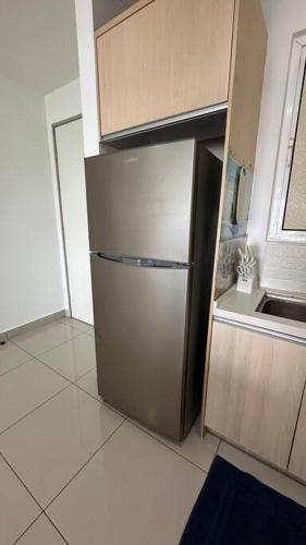 Dapur atau dapur kecil di Southbay Seaview Condo A10 10minQueensbay 10minSpice