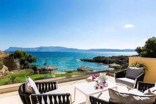 Harmony Villa - Beachfront Escape