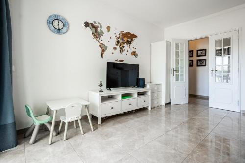Moonstone in Lagos Centre (just 5 min from beaches)
