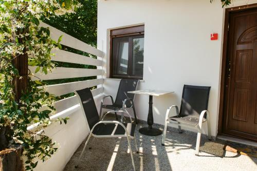 Gallery image of Saokis Studios in Therma
