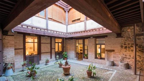 La Posada del Libro by Toledo AP