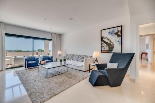 Spacious 2-bed apt Capanes del Golf