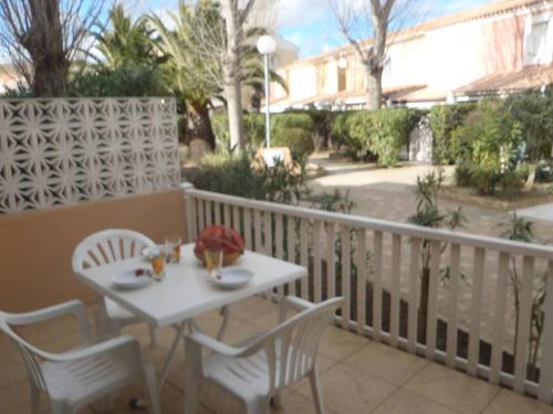 APPT 2 PIECES 25m2 + TERRASSE 7m2 REF 4025