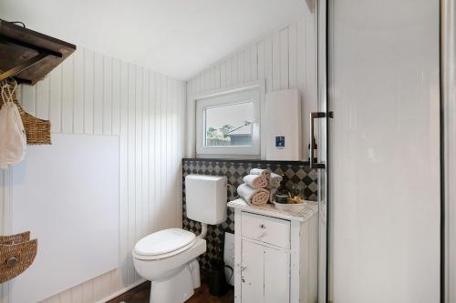 Koupelna v ubytování Lütte Hütte