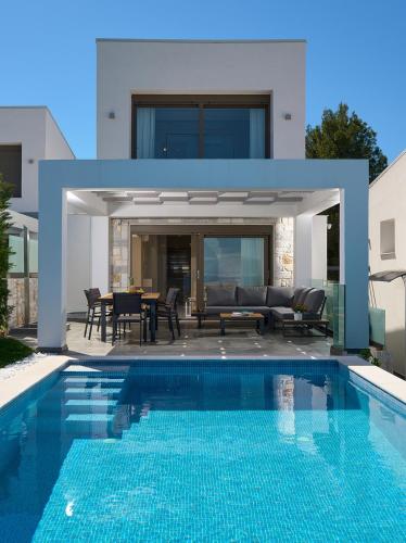 Villa Paradisio 2, Pool, Sea View