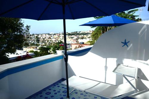 Balcone o terrazza di Santa Margherita Suite - CHIAIOLELLA