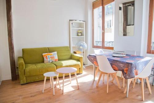 Photo de la galerie de l'établissement Charming apartment Rue des Rosiers, à Paris