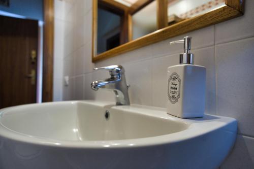 Bilik mandi di Agriturismo Biagiotti