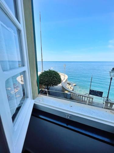 Imagen de la galería de UN TERRAZZINO SUL LUNGOMARE, en Camogli