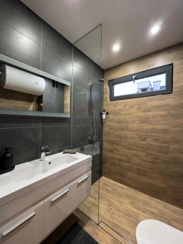 Ένα μπάνιο στο Studio AUREA