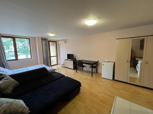 Η κουζίνα ή μικρή κουζίνα στο Vadim Apartments in Panorama Beach Vigo Nessebar