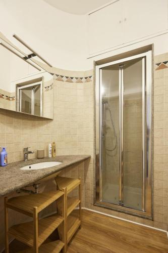 Nolo studio walking distance from Loreto e Corso Buenos Aires
