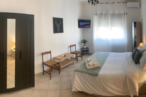 Roux apartment