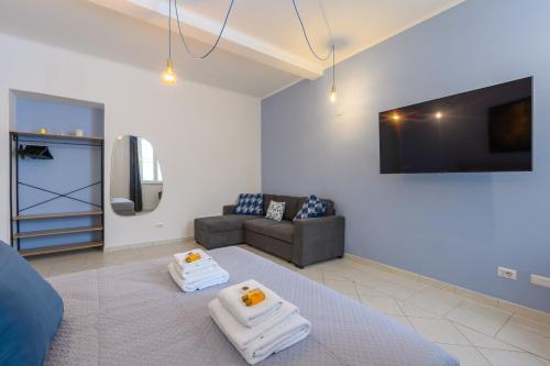 HB Montebello apartment
