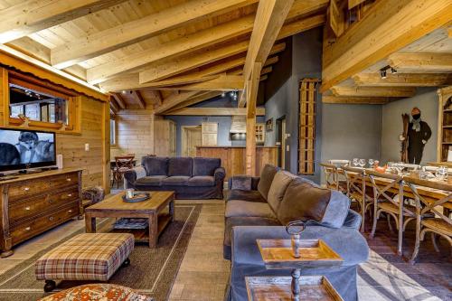 The Penthouse Matins St Laurent