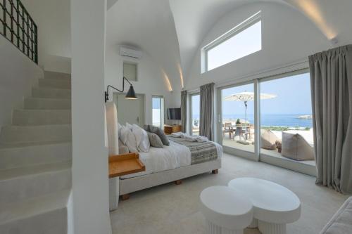 Posezení v ubytování Omna Caldera Suites