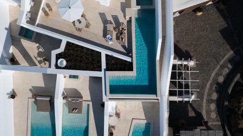Galeriebild der Unterkunft Omna Caldera Suites in Akrotiri