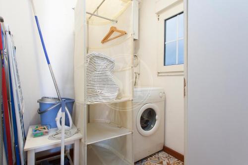 Quiet Apartment in Central Barcelona