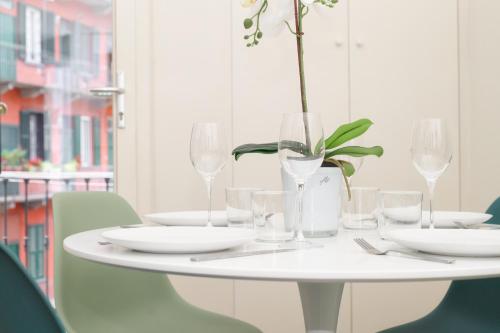 Imagine din galeria proprietății Fara 33 Cozy flat in Centrale district în Milano