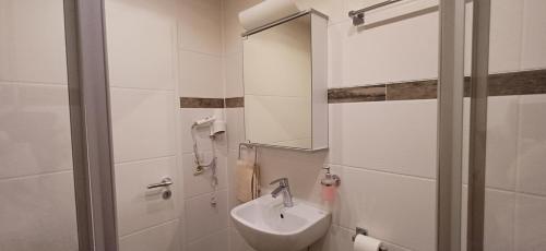 Un baño de Ferienwohnung Sevim