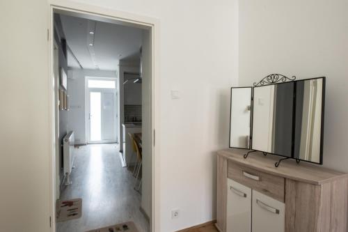 Modern Downtown Retreat at Akácfa 36 1072 Budapest, Akácfa utca 36 kép - 3