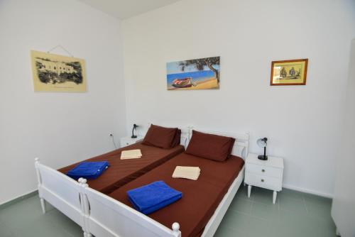 Naxos Port central apartment 3 min to the beach