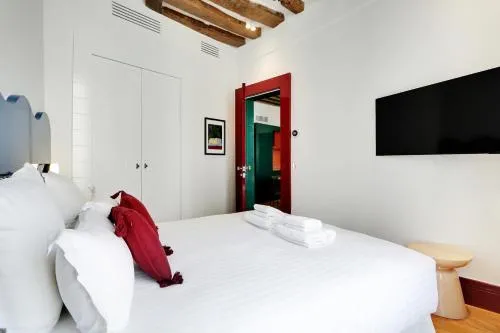 Paris Home Collection Serviced Apartments in Notre Dame - Rue Savoie photo 25