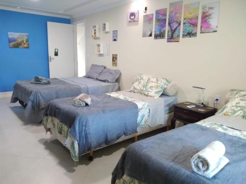 Ένα ή περισσότερα κρεβάτια σε δωμάτιο στο Casa da pedra