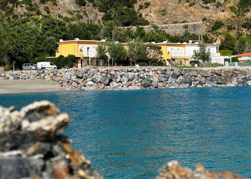 Φυσικό τοπίο κοντά σε αυτή η παραθεριστική κατοικία